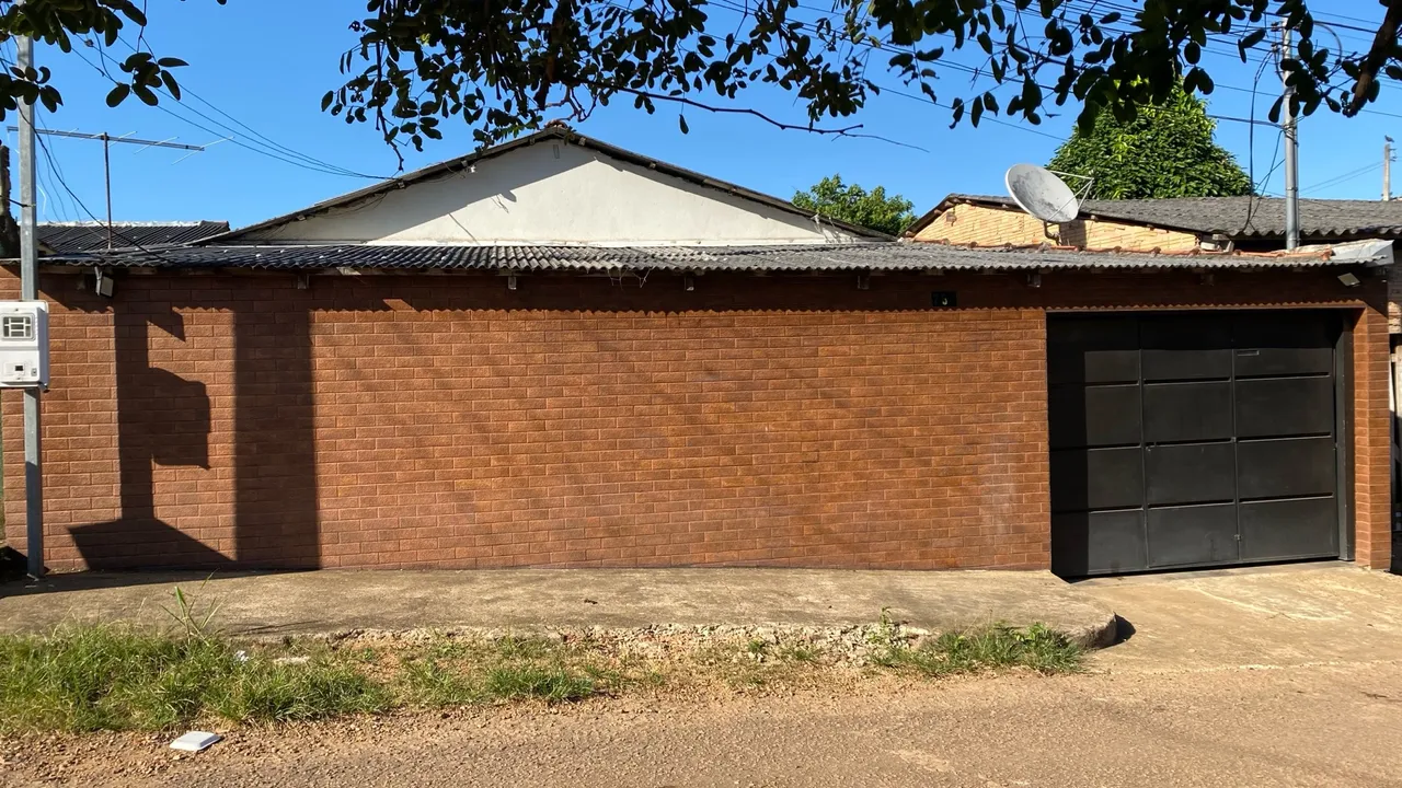 Casa à Venda Nova Floresta (Zona Sul)