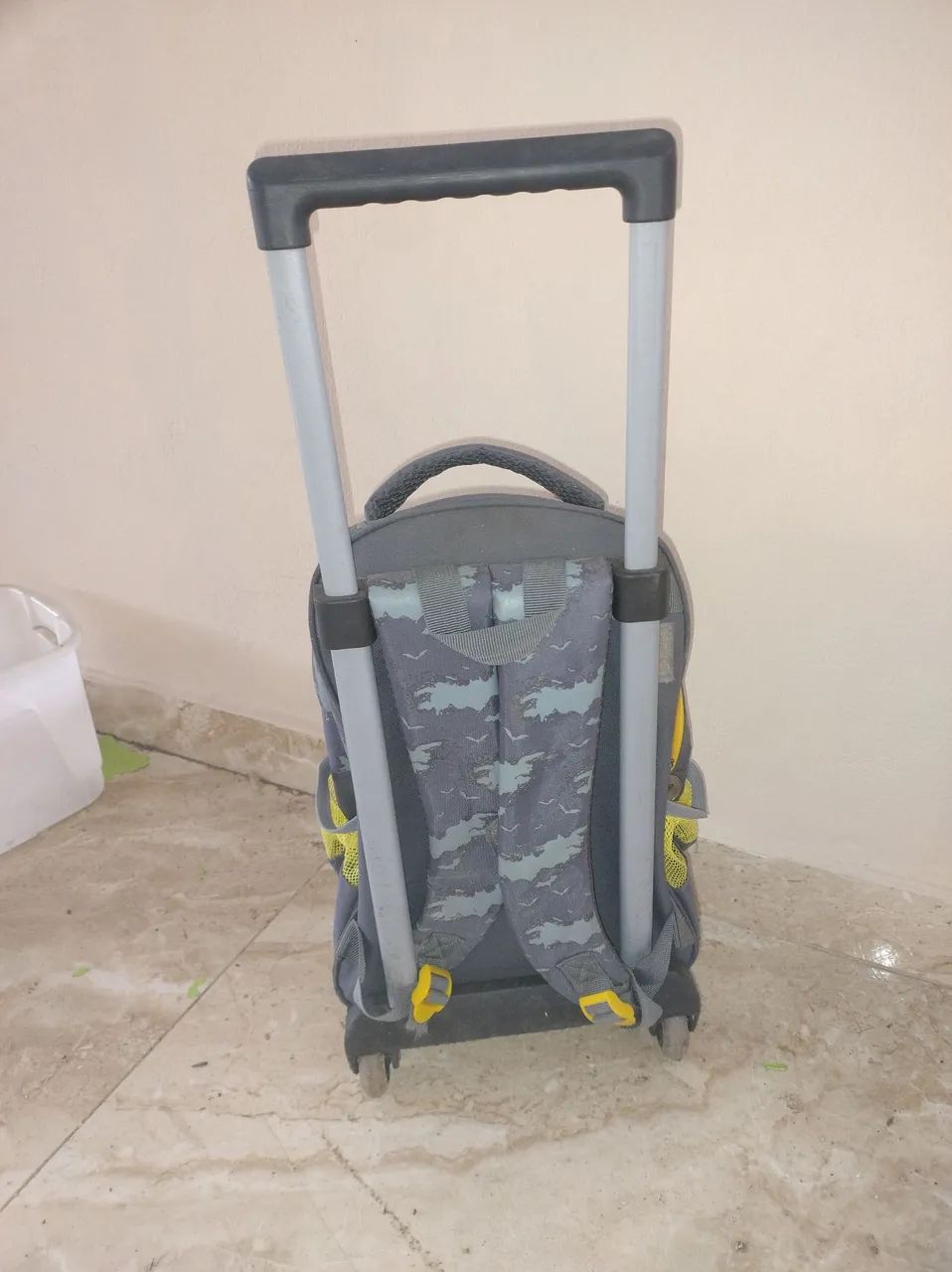 Mochila Infantil Batman com Rodinhas - Foto 2