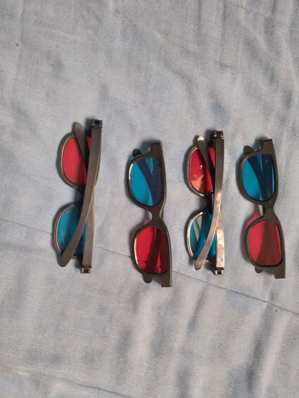 5 Óculos Anaglifos Vermelho/Azul - Usados - Funcionando - Foto 2