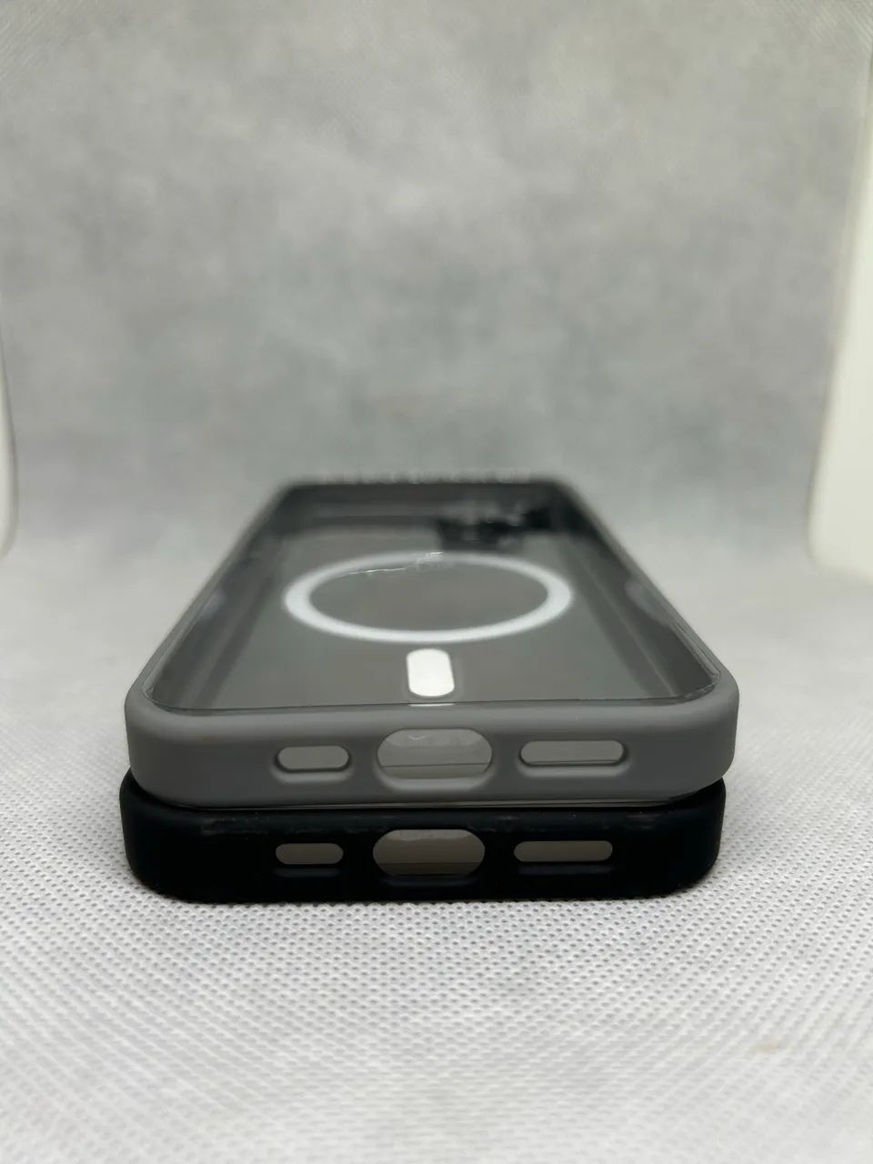 Capas para Iphone 13/14 com MegSafe  - Foto 3