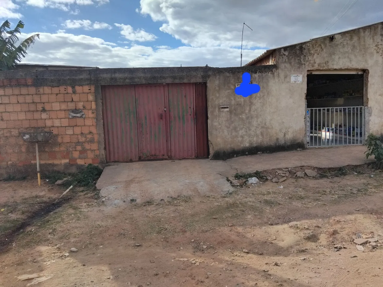 Lote com 2 casas