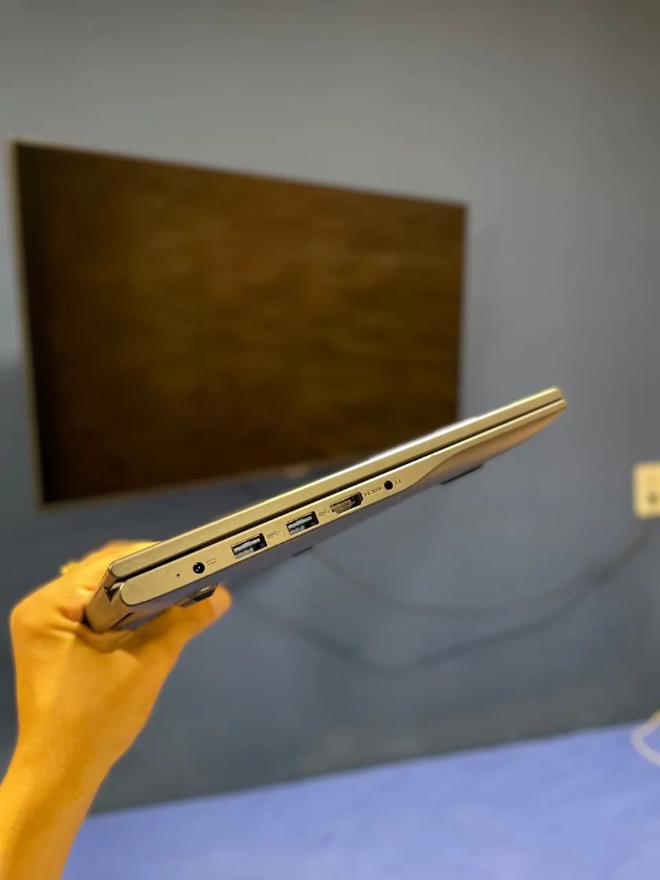 Notebook positivo vision C14