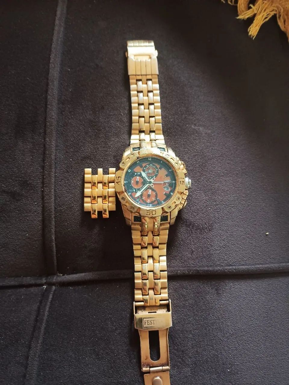 Relógio Festina Dourado - Foto 4