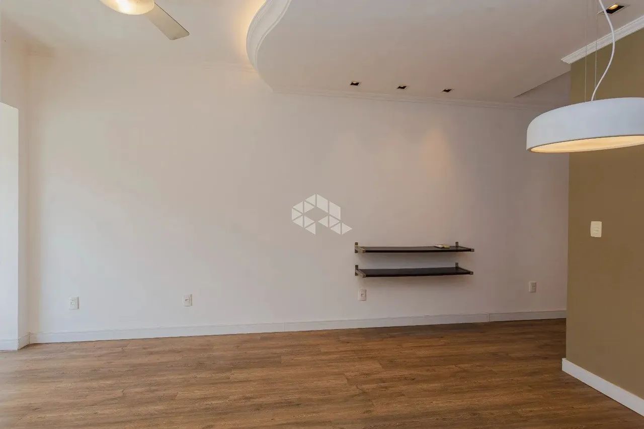 Apartamento de 2 dormitórios e 64m2 no bairro Rio Branco em Porto Alegre - Foto 7