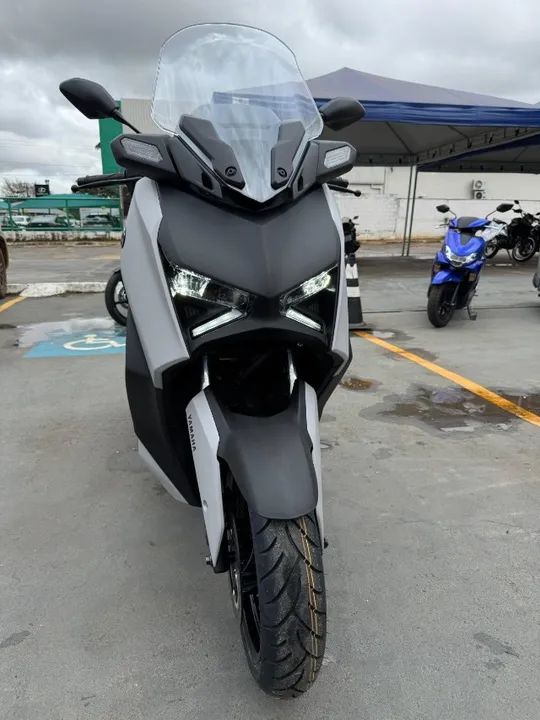 YAMAHA| XMAX CONNECTED 250 ABS 25/25 + EMPLACAMENTO E CAPACETE GRÁTIS - Foto 2