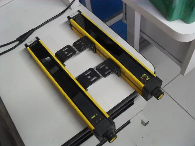 Barreira Optica Allen_bradlay guardimaster 440L - Foto 2