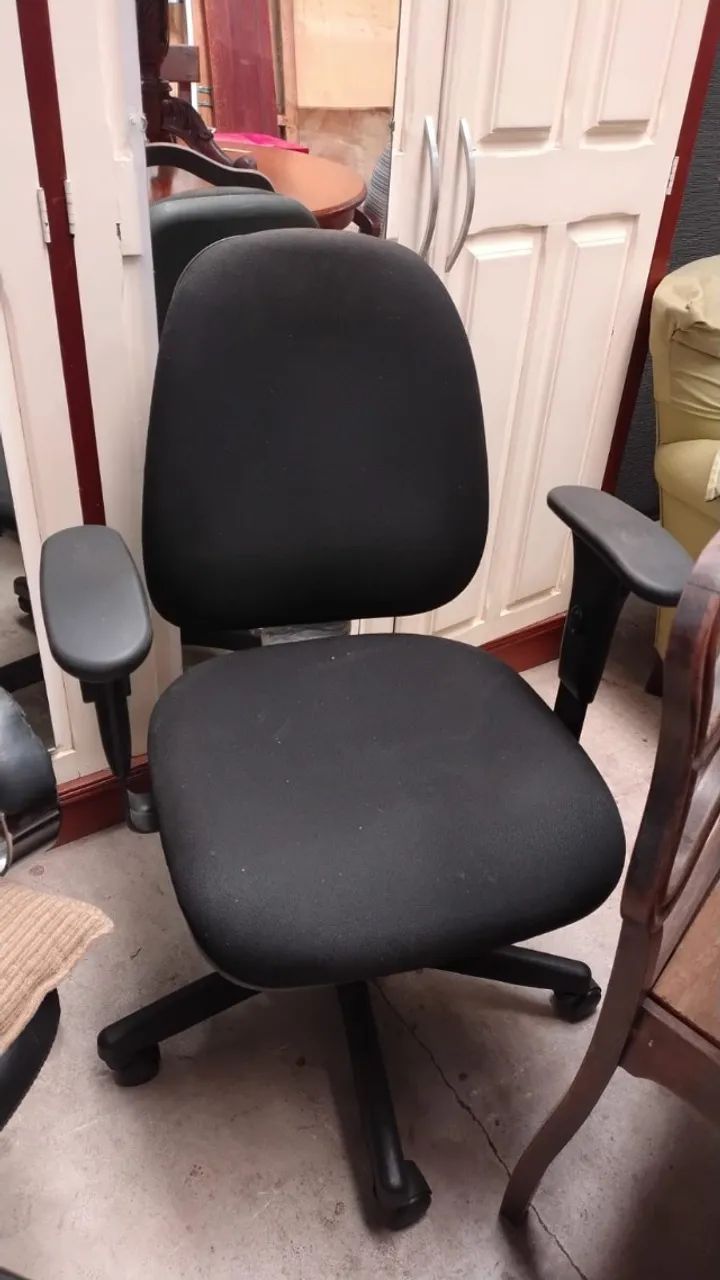 Cadeira para escritório em bom estado. Ergoflex 