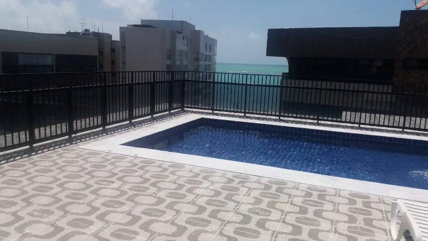 Quarto e sala na Ponta Verde. Ótimo para rentabilizar. Direto com proprietário.