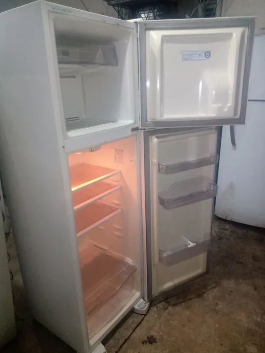Geladeira duplex Frost Free  - Foto 3