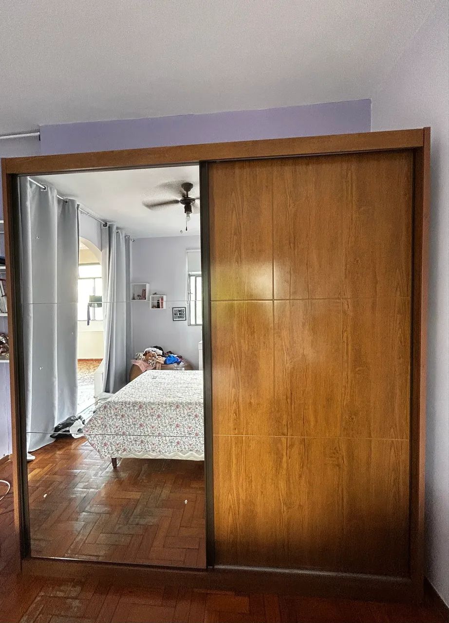 Guarda roupa com espelho  - Foto 2