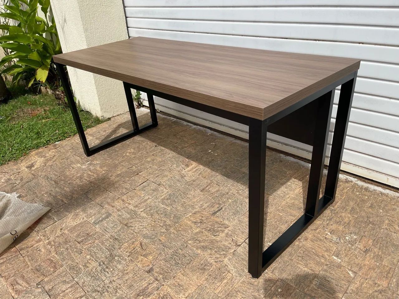 Mesa INDUSTRIAL de Escritório Moderna com Estrutura em Aço