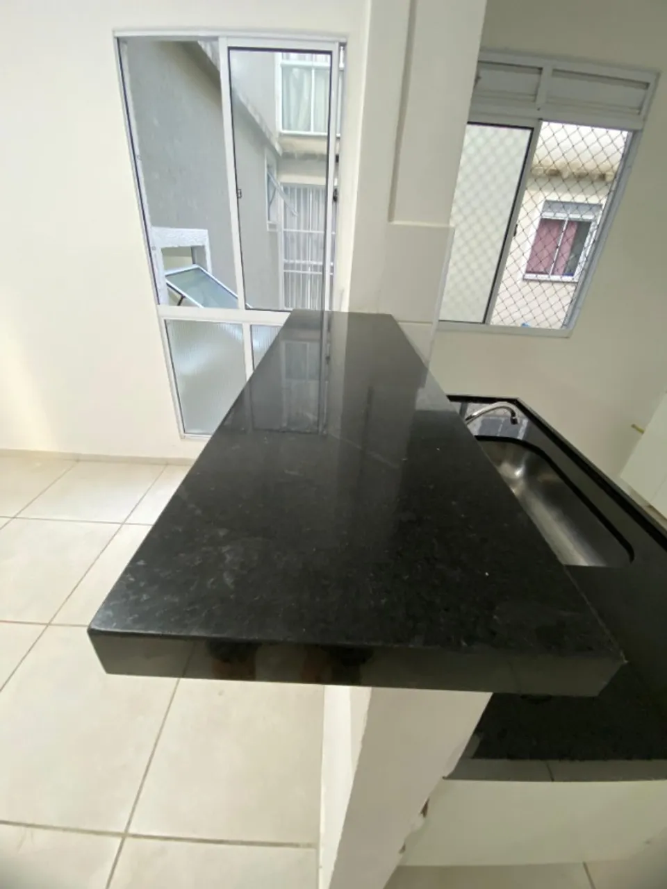 APARTAMENTO PARA ALUGAR NO SALVADOR LYRA 