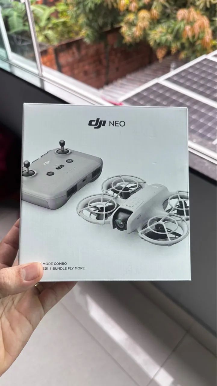 Combo drone DJI neo com controle e 3 baterias