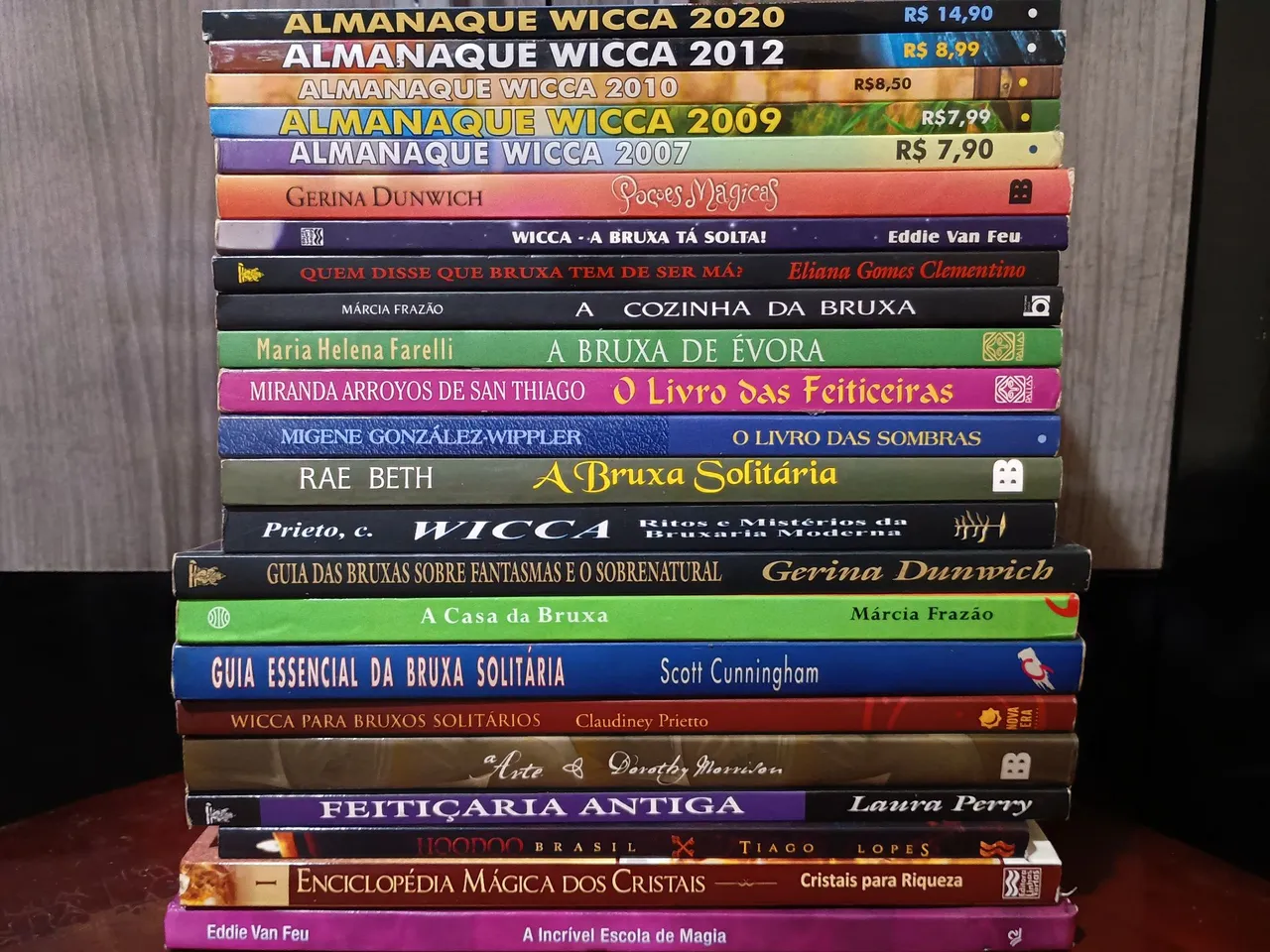Coleção de Livros de Bruxaria e Wicca