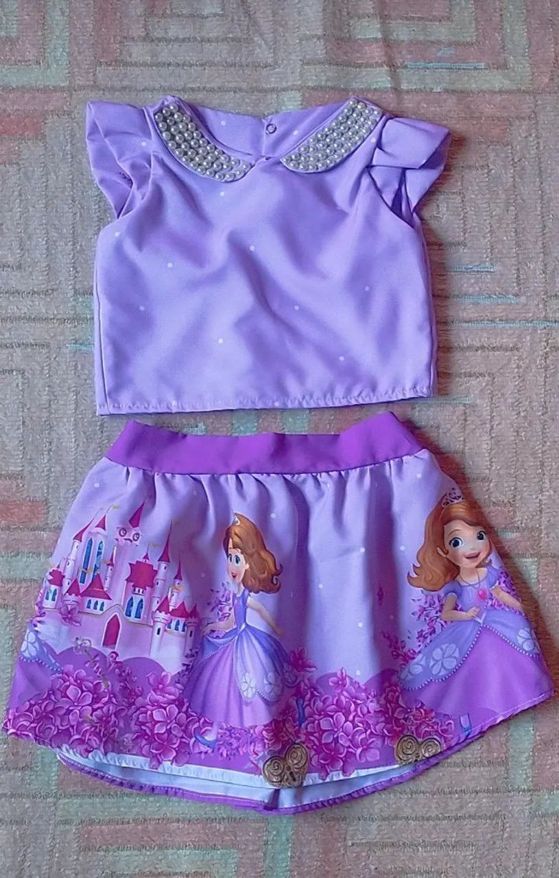 Conjunto infantil 4 a 5 anos 