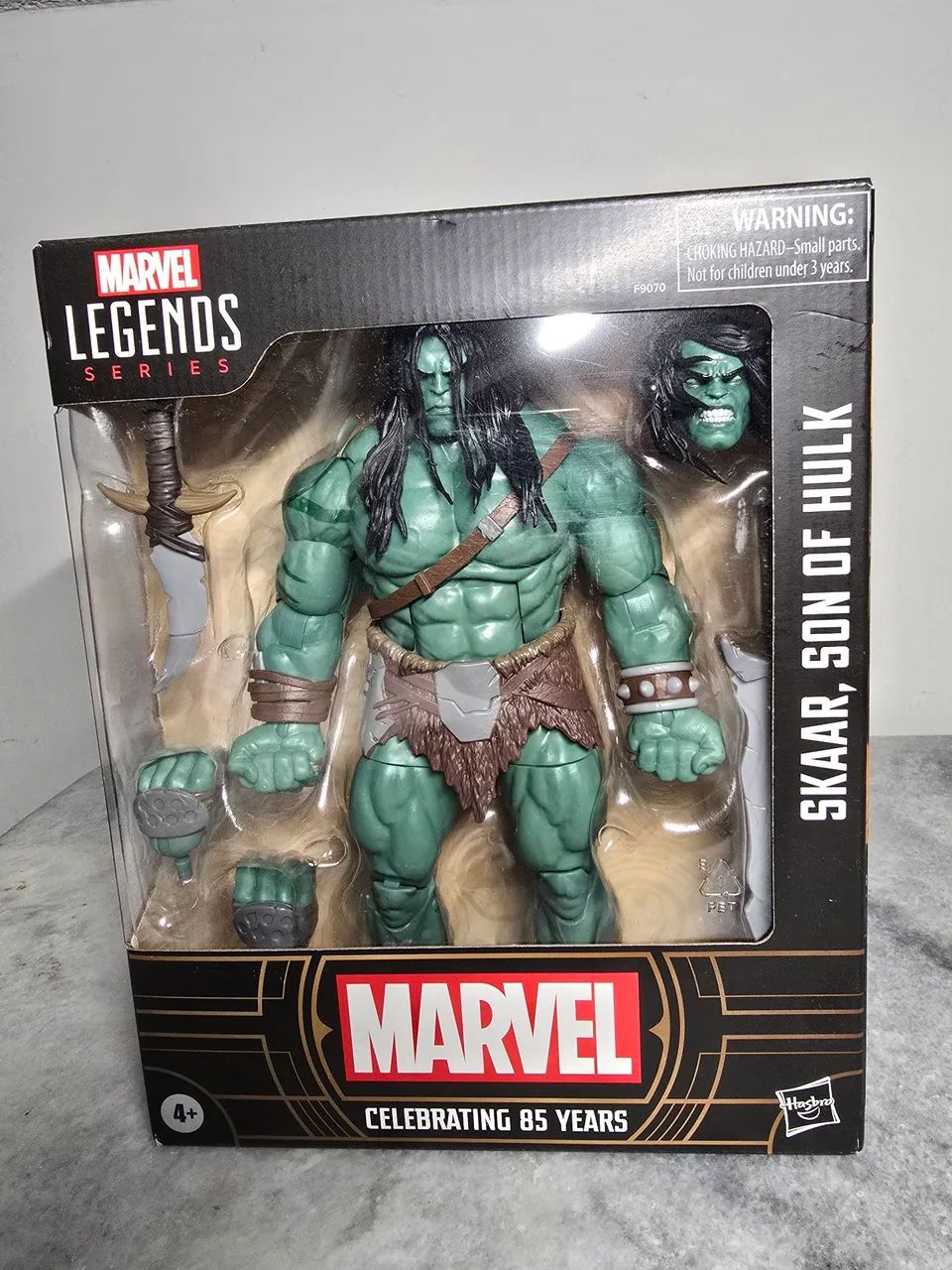 Marvel legends SKAAR, son of HULK 85 years lacrado original