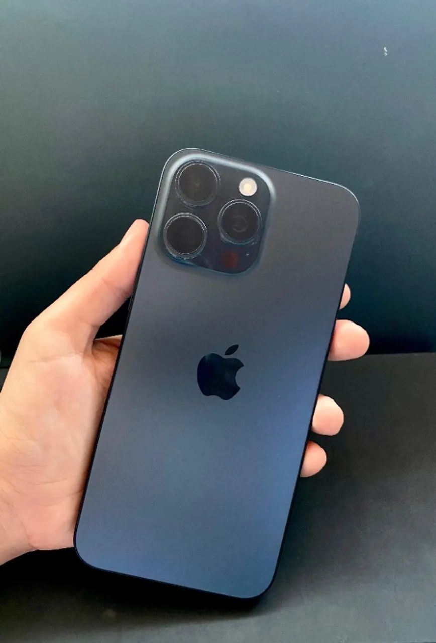 Iphone Pro Max 15 256g Blue Titanium - Celulares e Smartphones