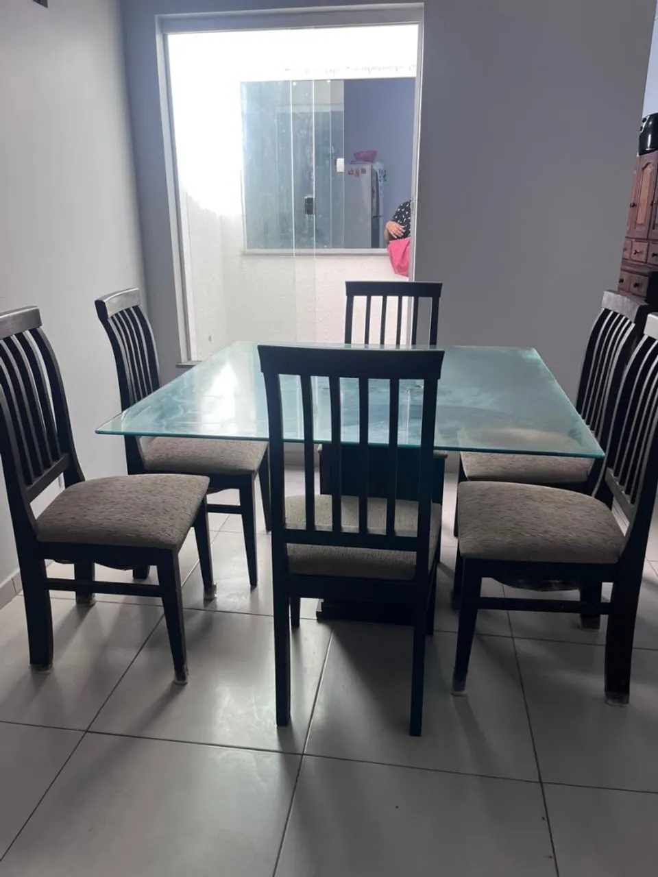 Mesa de Jantar com 6 Cadeiras