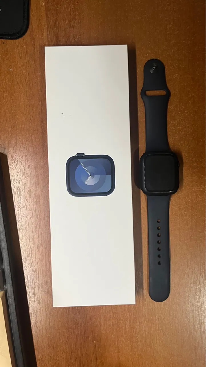 Apple Watch Series 9 (GPS) 41mm - Meia-noite