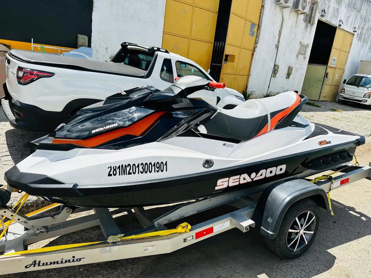 Jet ski seadoo Gti 130 com 220 hrs revisado e carretinha emplacada