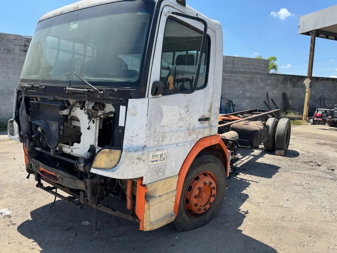 Caminhão Mercedes-Benz  atego 1418 2009