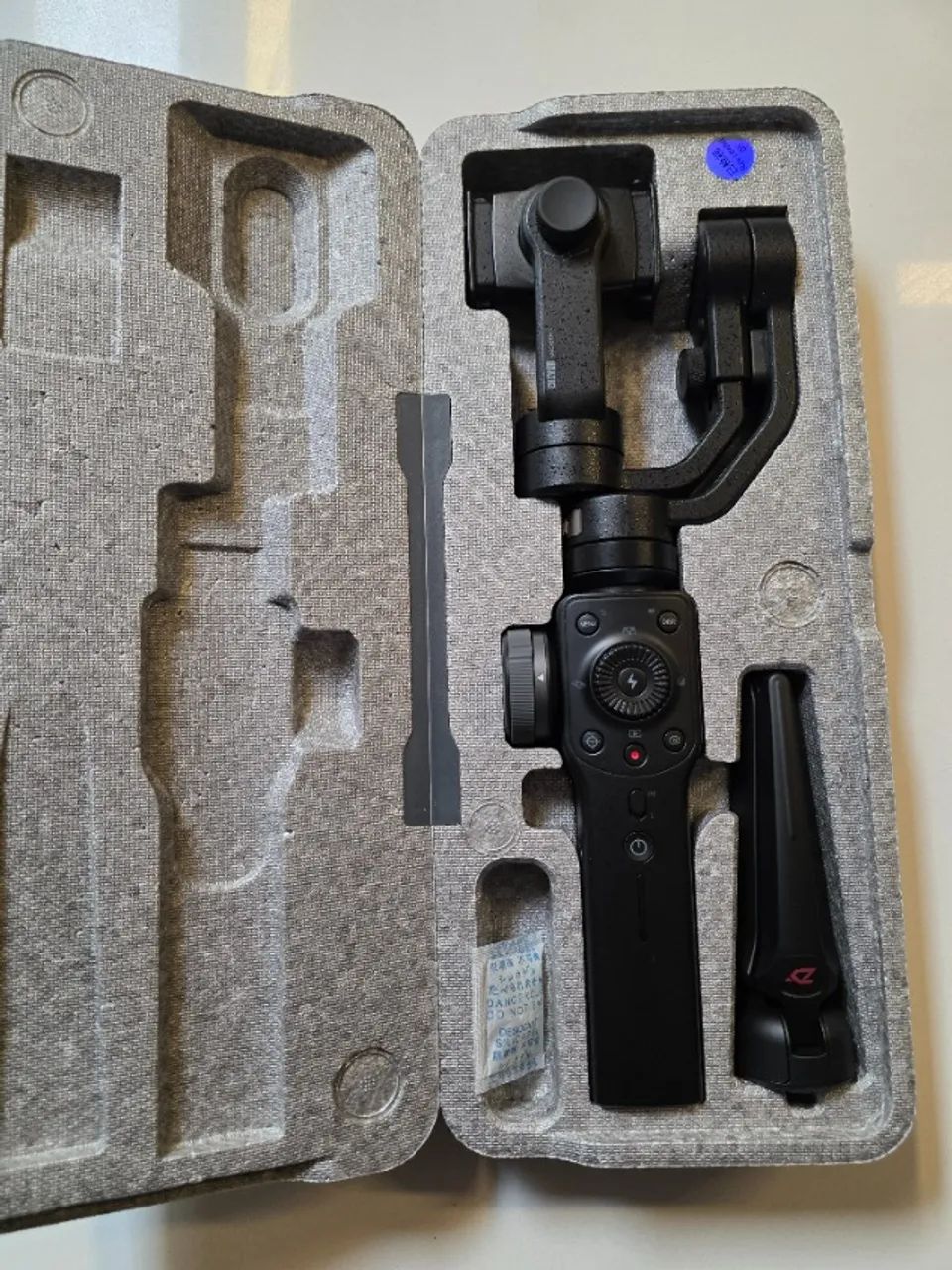 Gimbal Zhiyun Smooth 4 Estabilizador para Celular - Foto 2