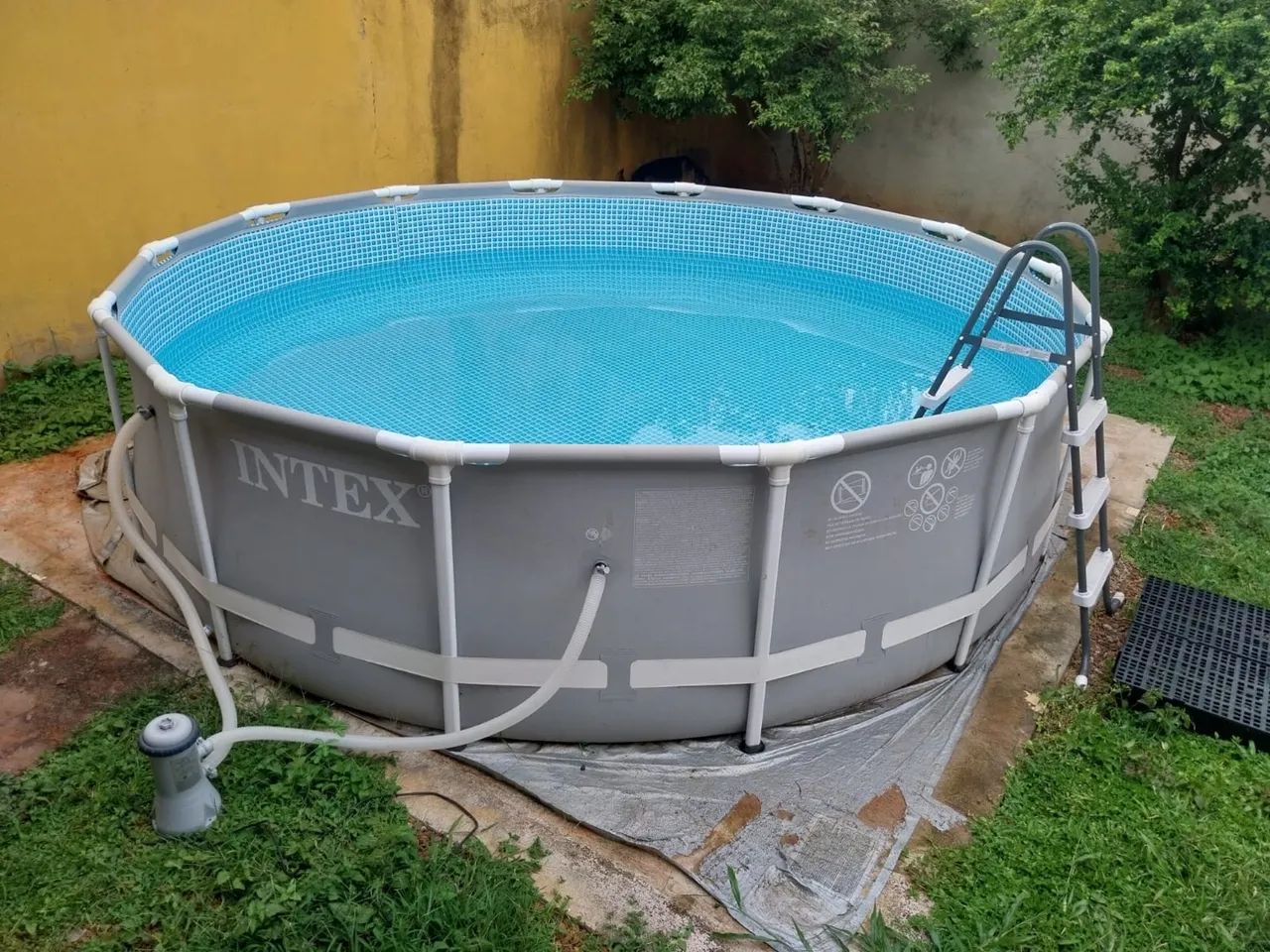 Piscina Intex 12.000L 