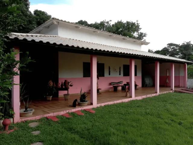 Oportunidade Única! Chácara com Córrego e Casa Completa - 6km de Palmas!