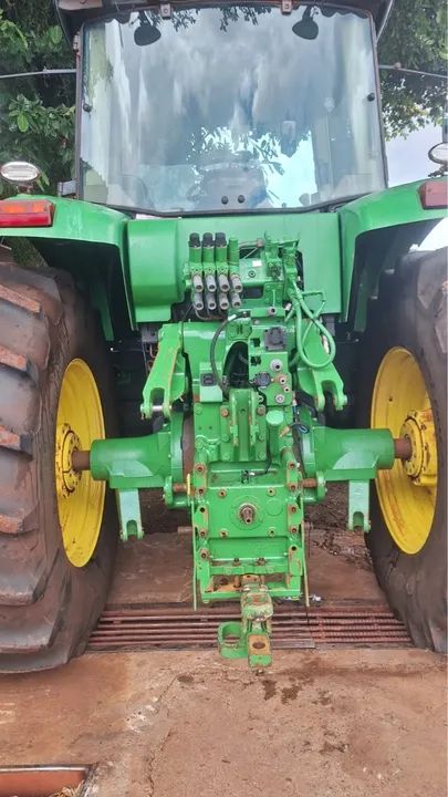 Trator John Deere 7215J ano 2018 - Foto 3