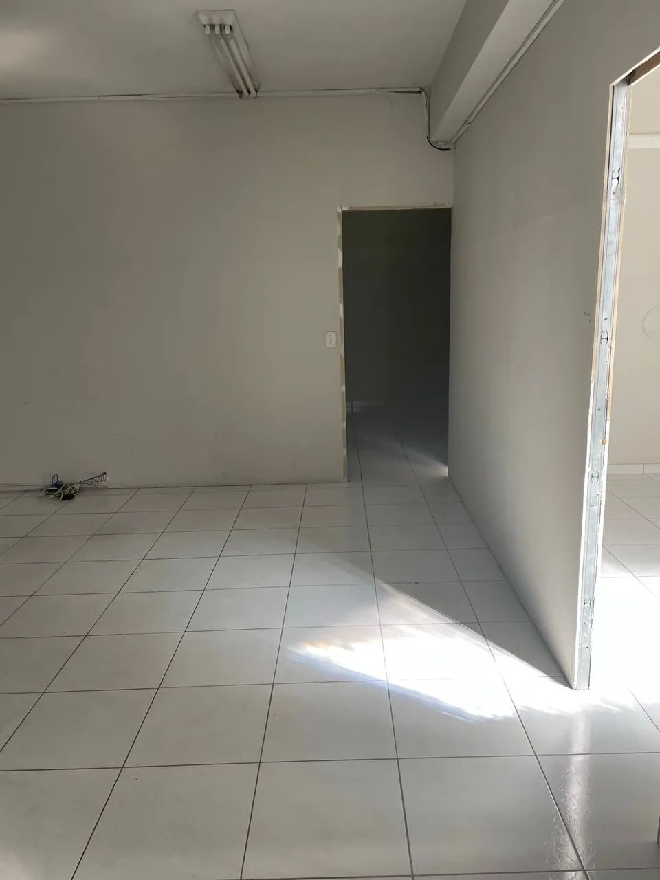 Sala/Conjunto para venda possui 190 metros quadrados em Penha - Rio de Janeiro - RJ - Foto 5