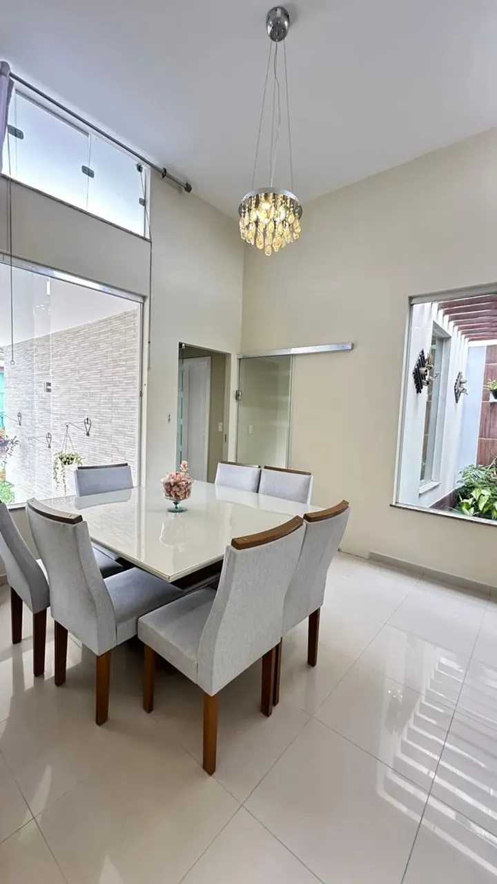Vendo/alugo lindíssima casa semi mobiliada no Cond. Res. Tapajós Av. Torquato Tapajós