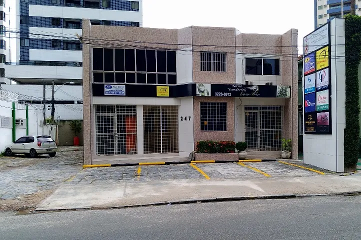 Excelente Escritório na Madalena, a 200 mts do Assaí Atacadista da Benfica