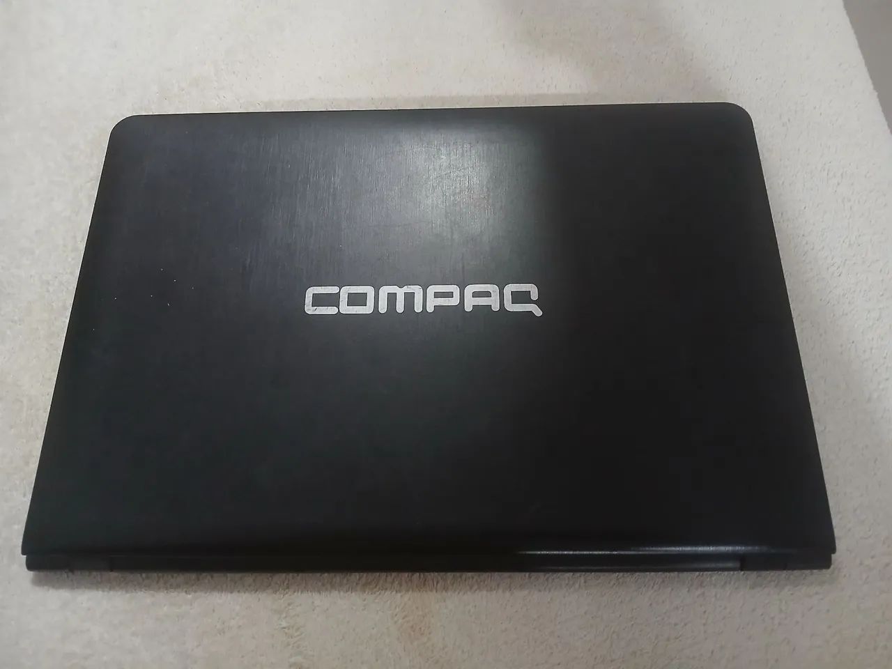 Notebook compac presario CQ18 - Foto 4