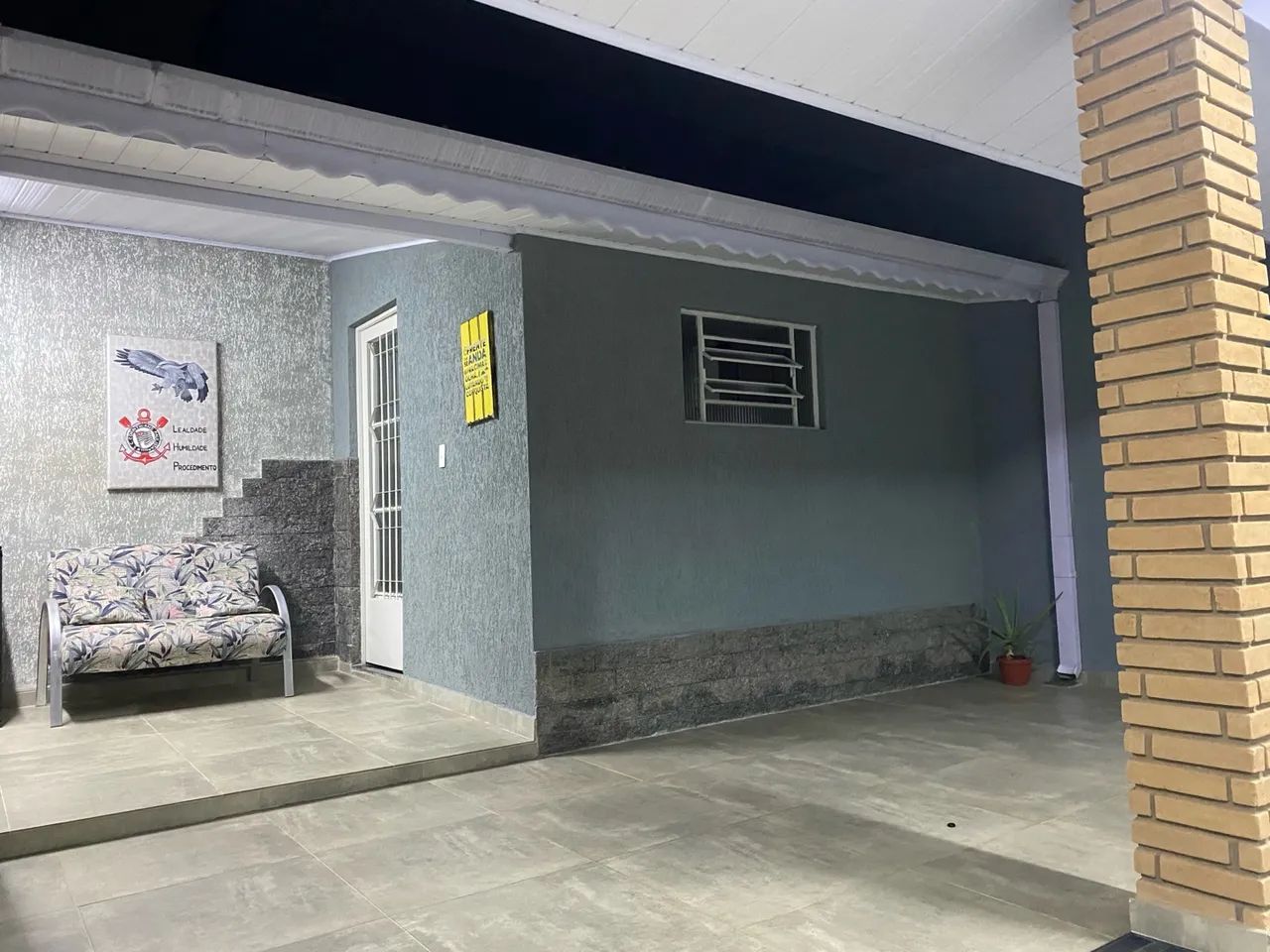 Casa 3 dormitórios terreno 250 m - Foto 2