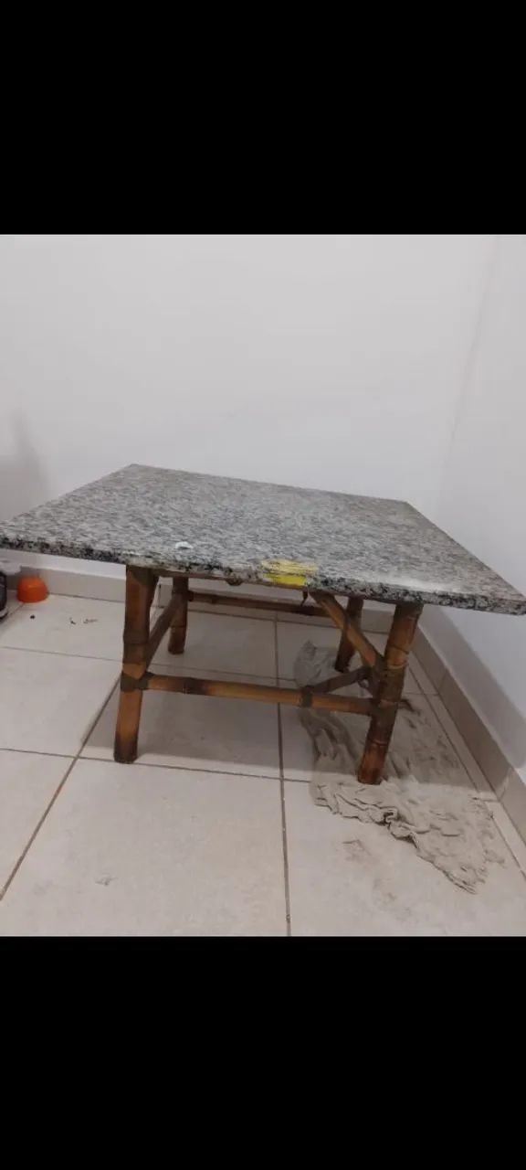 Mesa de centro64962147629698122