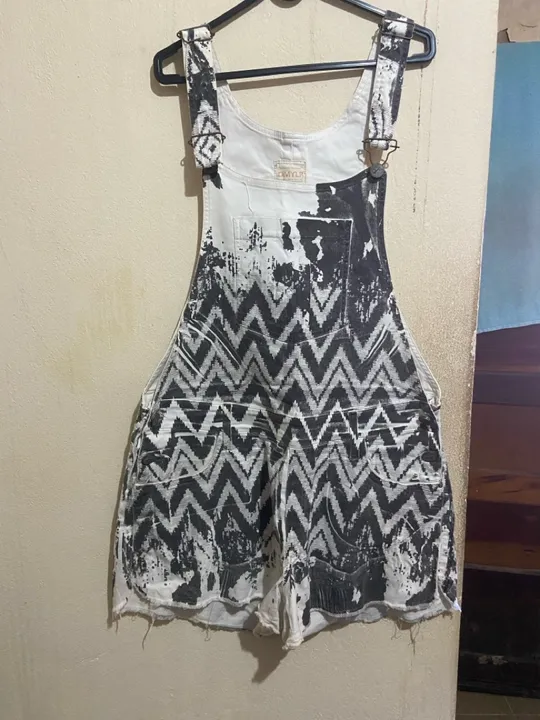 Jardineira Damyller com lycra