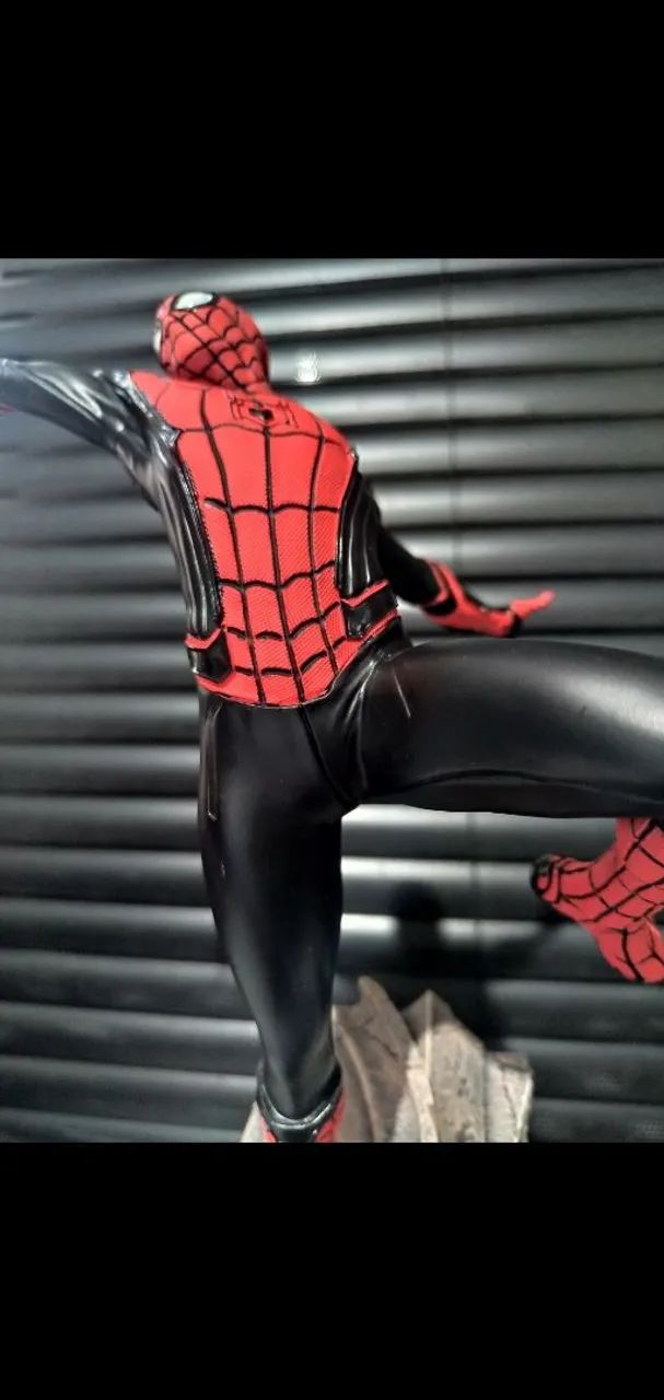 Homem-Aranha 1/10 Iron studios  - Foto 2