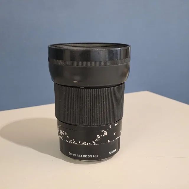 Lente Sigma Contemporary 30mm f/1.4 DC DN para Sony E - Alta Performance para APS-C  - Foto 3