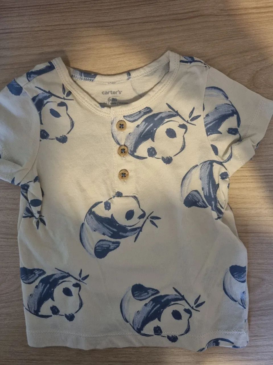 Duas camisetas marca Carters - 6 meses - Foto 2