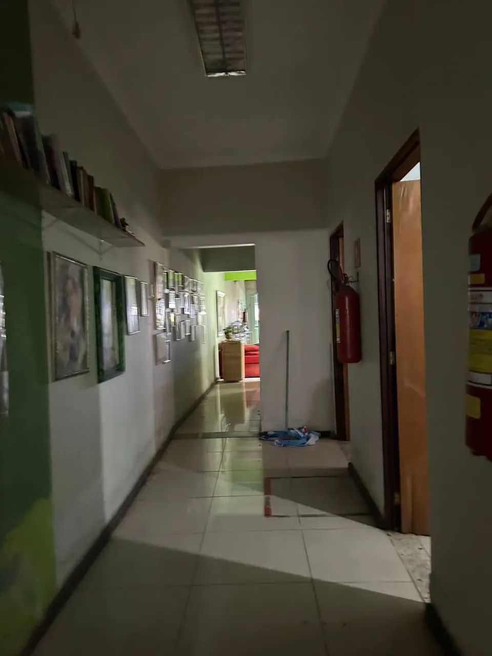 CASA COMERCIAL PRÓXIMA A CENTENÁRIO!! 40 METROS DE FUNDOS!! 550 MIL REAIS!