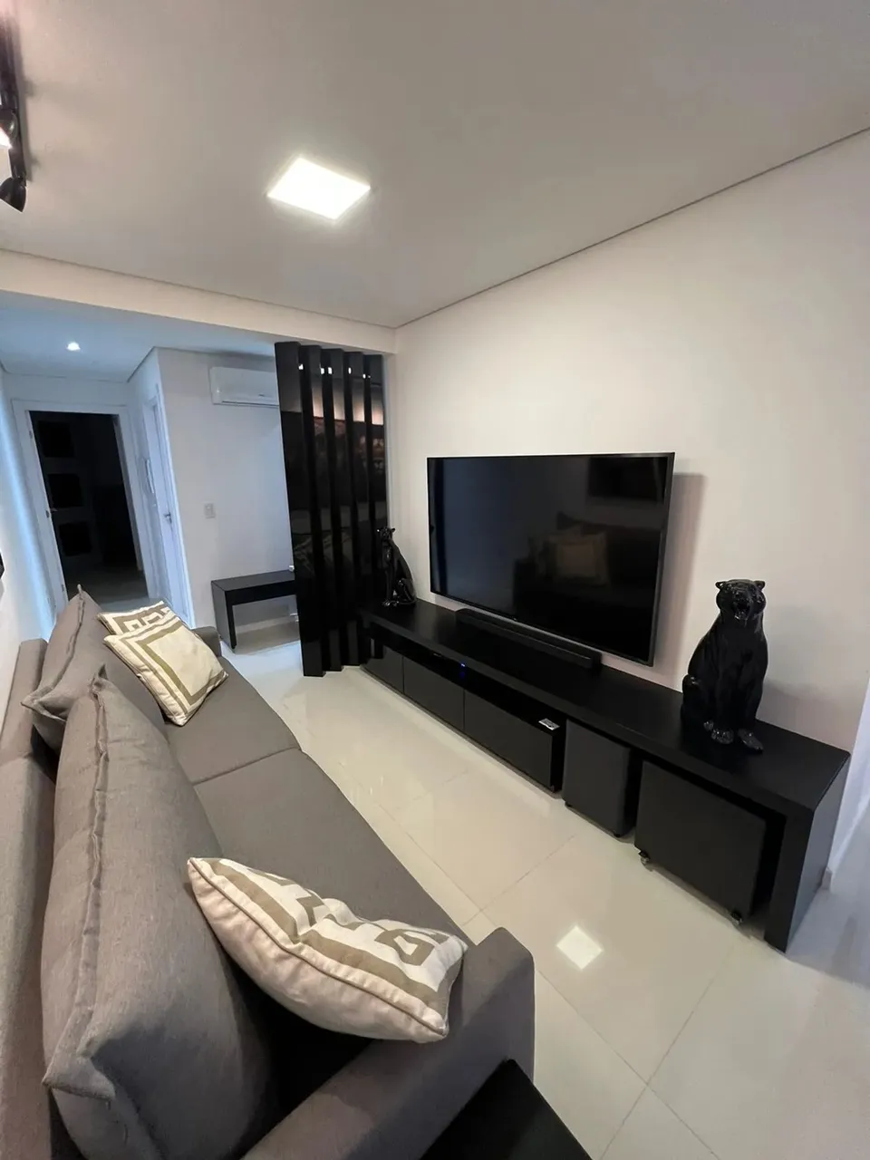 Apartamento para aluguel possui 83 metros quadrados com 3 quartos