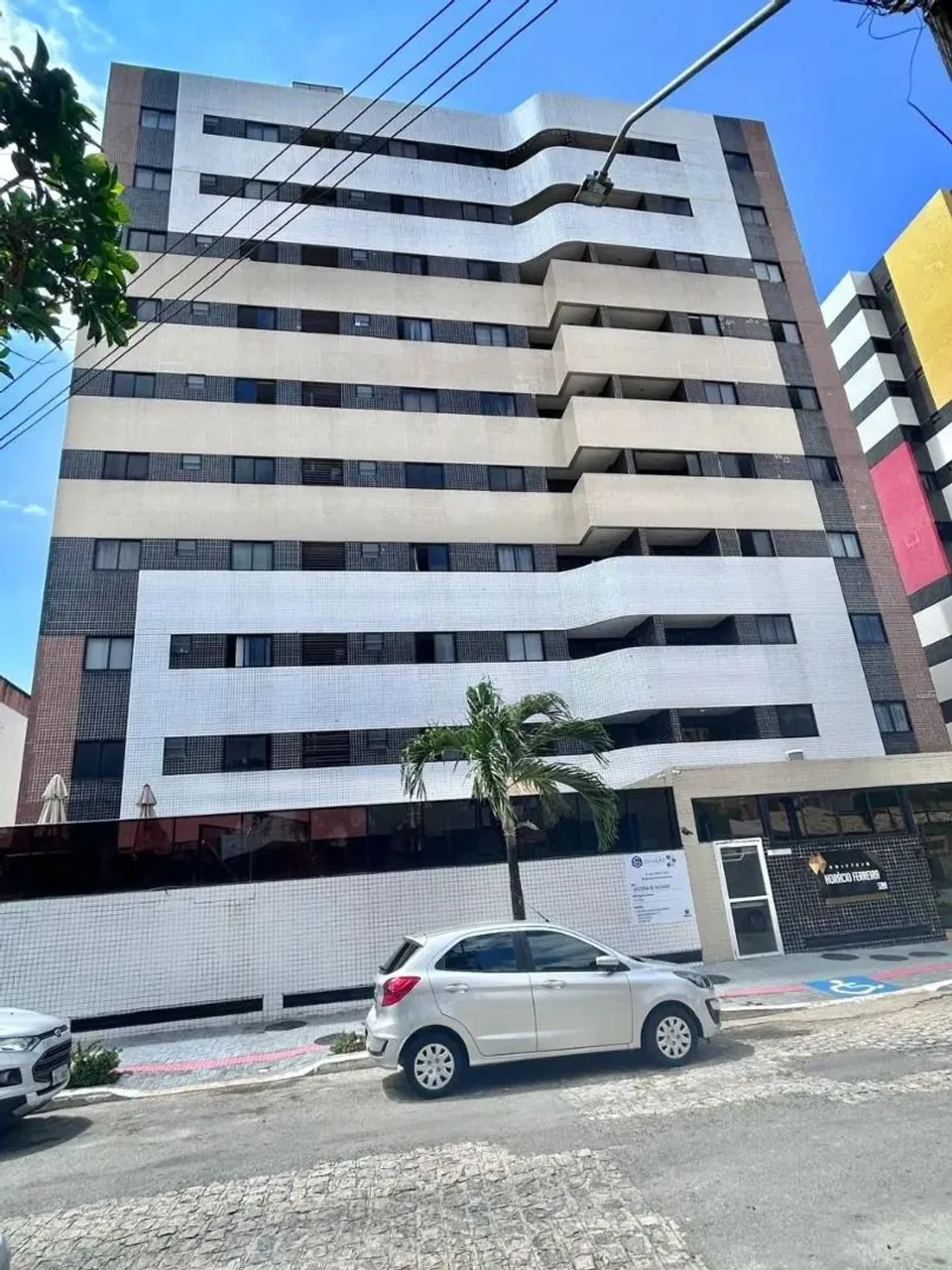 Apartamento na Jatiúca com Vista para o Mar! Conforto e Localização Privilegiada