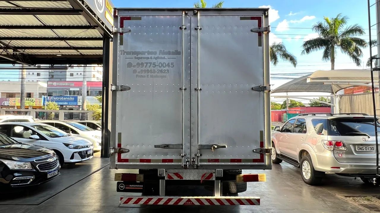 Mercedes Accelo 715 C 2003/2003  - Foto 4