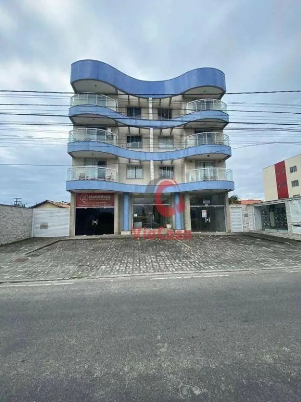 Apartamento com Elevador 2 Quartos Sendo 1 Suíte para alugar - Atlântica - Rio das Ostras/