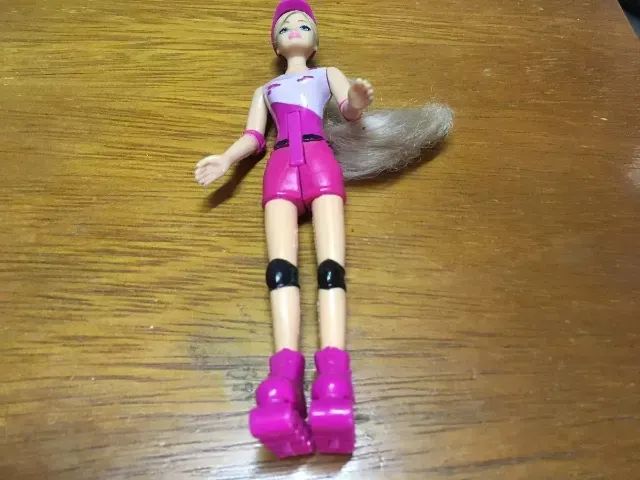Boneca Mini Barbie Patinadora - Foto 2