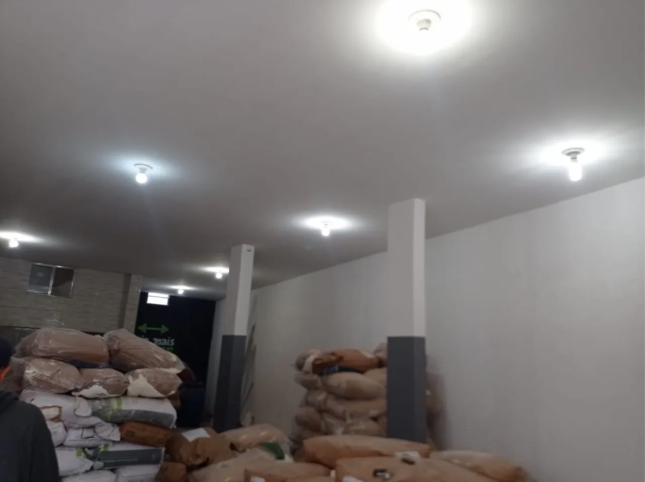 Aluguel galpão/Deposito 110 m2 Interlagos Vila Velha/ES
