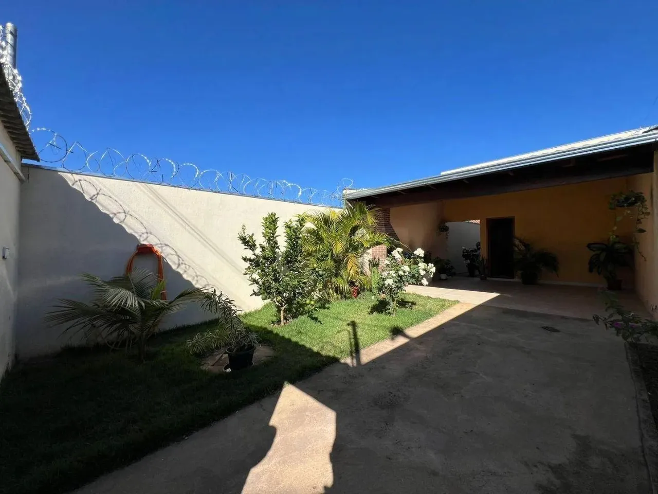 Casa com 2 Quartos à venda, 80 m² por R$ 235.000 - Setor Summerville - Anápolis/GO