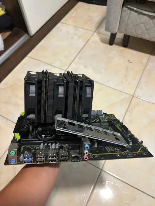 IMPERDÍVEL: KIT XEON E5-2680 V4 + MACHINIST X99 + COOLER DUAL FAN! | PLACA COM DEFEITO  - Foto 3