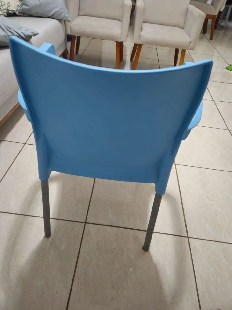 Cadeira Moderna - Foto 4