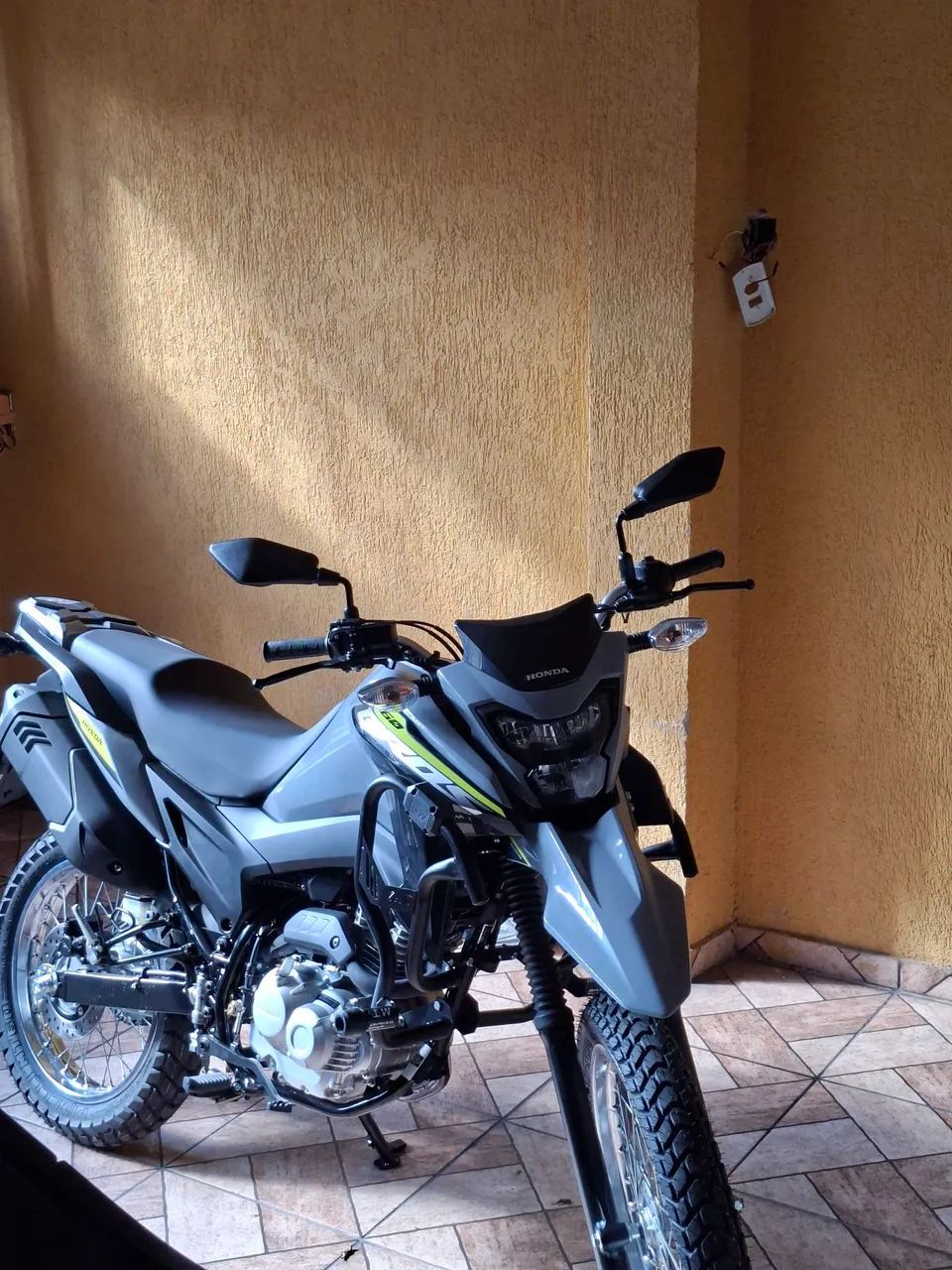 Honda bros 160 abs  - Foto 2